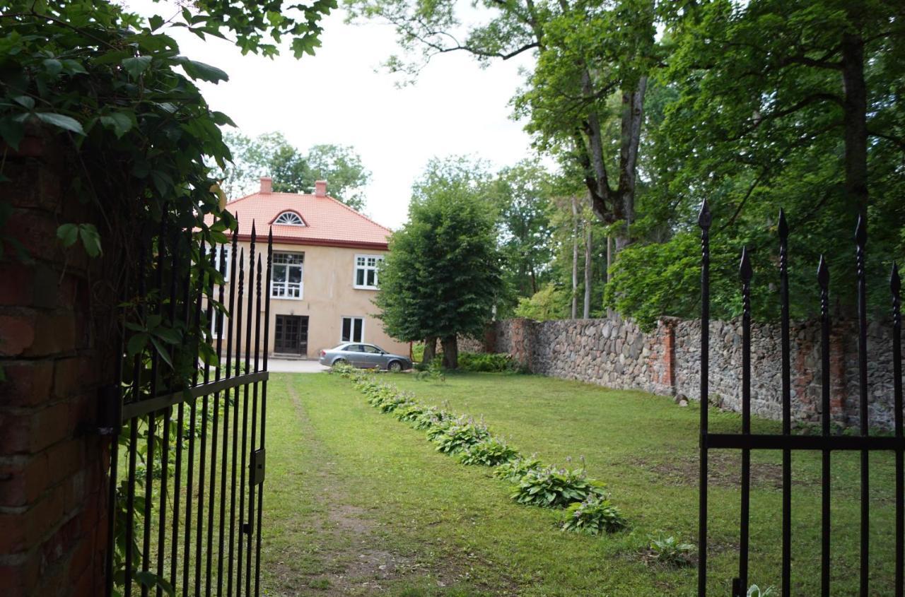 Nyx & Iris Guest House Zasa Exterior photo